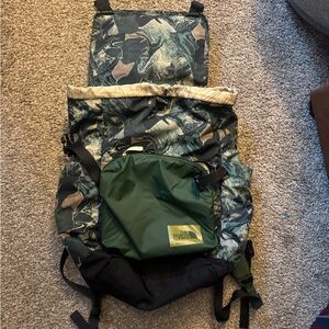 The North Face Green and Black Men's Backpack